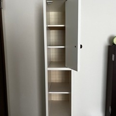 【お譲り先決定しました】白い収納棚　の画像