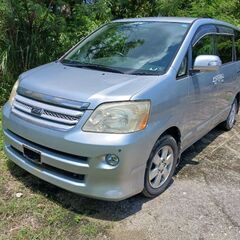 TOYOTA ノア　部品取り🚙