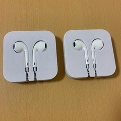 [お譲り先決定]Apple  iPod touch附属イヤホン×2