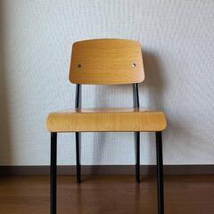 jean prouve スタンダードチェア vitraの画像