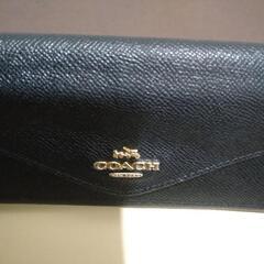 値下げしました。COACH長財布。