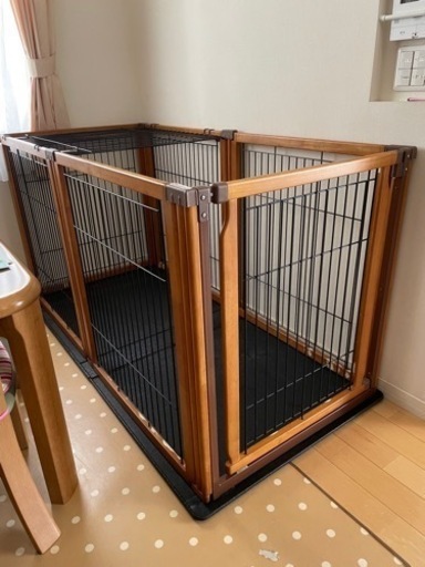 ペット　木製ケージ（トレー付き）