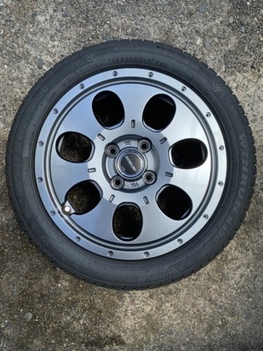 車のパーツ タイヤ、ホイール