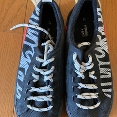 ZARA キッズスニーカー　サイズ37の画像