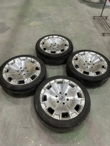 エルドラード　19インチ　7.5j　139.7 ６穴　タイヤ溝あり