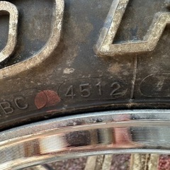 車のパーツ タイヤ、ホイールの画像