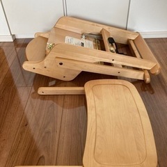 澤田木工所　折りたたみ式ローチェア　(テーブル固定用部品紛失)の画像