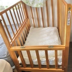 【受け渡し決定済】子供用品 ベビー用品 ベビーベッド、家具
