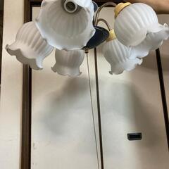 シャンデリア
