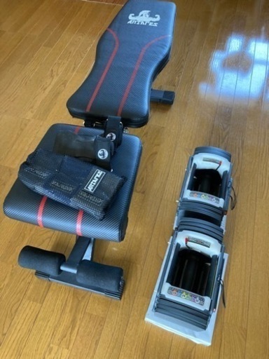 （商談中）折りたたみトレーニングベンチ 可変式ダンベルセット