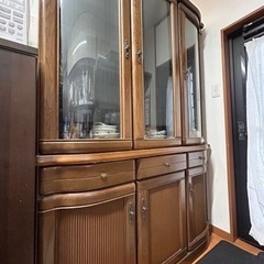 最終値下げ！上質な食器棚　