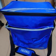サーモスTHERMOSクーラーボックス