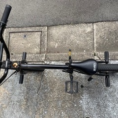 自転車 クロスバイクの画像