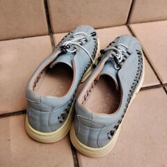 【ほぼ新品】レディースウォーキングシューズの画像