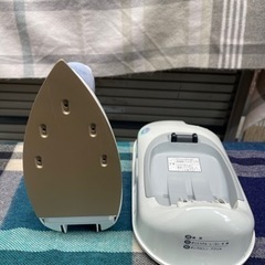ナショナル　コードレススチームアイロン家電 生活家電 アイロン　の画像