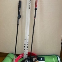 パター練習セットと素振り用クラブ
