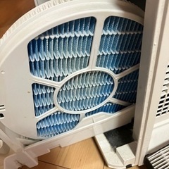 【取引中】中古SHARPプラズマクラスター加湿空気清浄機KC-G50-Wの画像