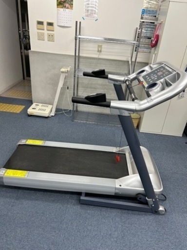 Fit Crew 電動式　トレッドミル