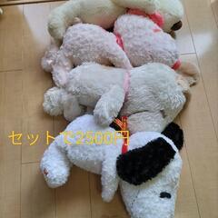 可愛いスヌーピー ぬいぐるみの画像