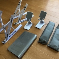 （新品未使用）アイフォン用　アイパッド用　　スタンド　合計４個