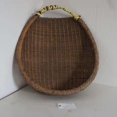 骨董品　片口ざる　④