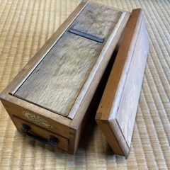 【受取者決定
】鰹節削り器