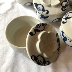 166.梅の蓋物　5客セットの画像