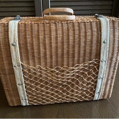 バスケット　座椅子　ふすま　テレビ台　焼却炉、家具