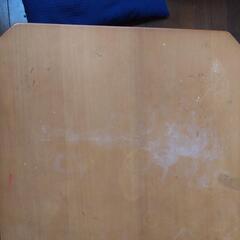 家具 テーブル の画像