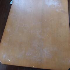 家具 テーブル の画像