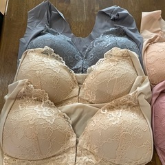 ブラジャーの画像