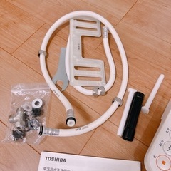 【確定済み】綺麗めなウォシュレット　TOSHIBA SCS T160  家電 生活家電 温水洗浄便座の画像