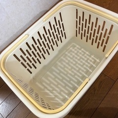 買い物カゴ(プラスチックバスケット)無地の画像