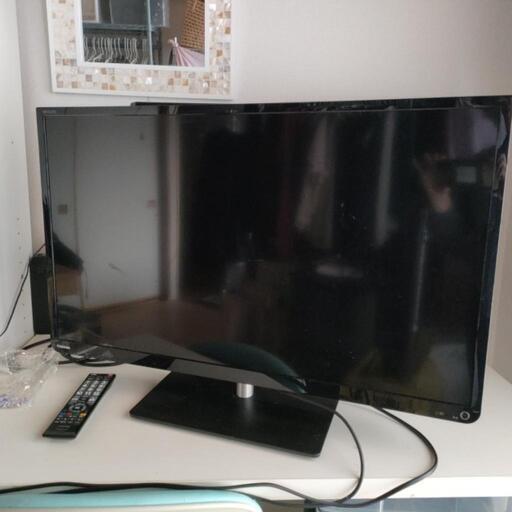 32型REGZA　テレビHDMI、Bcasつき