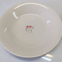 ☆お皿　スープ皿　花ポイント　２枚　サイズ：約21.5ｃｍ　中古品　の画像