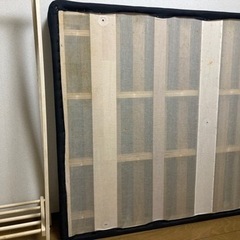 ダブルベッド　マットレス一体型