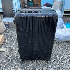 キャリーケース