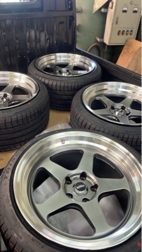 クリーヴレーシング タイヤ付き4本