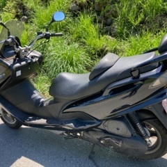 マジェスティ125 Fi 黒の画像