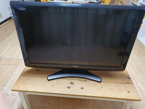 AQUOS 32型液晶テレビ