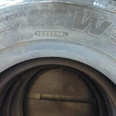 車のパーツ タイヤ、ホイールの画像