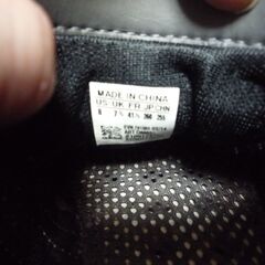 アディダス　クールメッシュ　７０００円ぐらいの品の画像