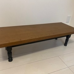 小さなテーブル　子供用家具 の画像