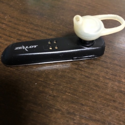 ZEALOT Bluetoothイヤホン