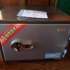 耐火金庫の画像