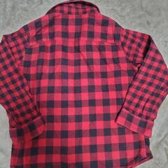 赤チェック柄シャツ　120cm　ユニクロ　子供用品 キッズ用品 子供服の画像