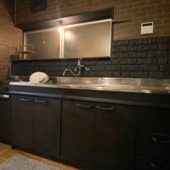【人気シェアハウス✨】ドミ×1個室×1空きました！！猫と遊べ、BBQできるシェアハウス✨家賃100円リノベ済み✨巨大庭つき！001号室 - 不動産