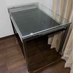 無料　ガラステーブル　ダイニングテーブル