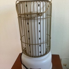 ★カーボンヒーター（ｸﾗｯｼｯｸ）800Wの画像