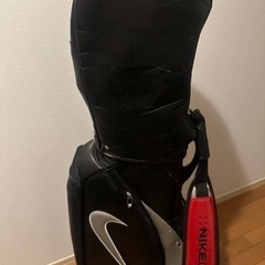 ナイキ　ゴルフ　キャディバッグ